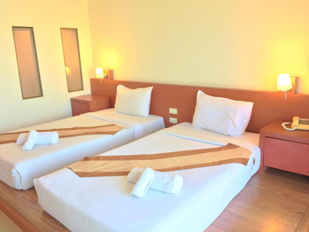 Tanawit Hotel & Spa Hua Hin Exterior photo
