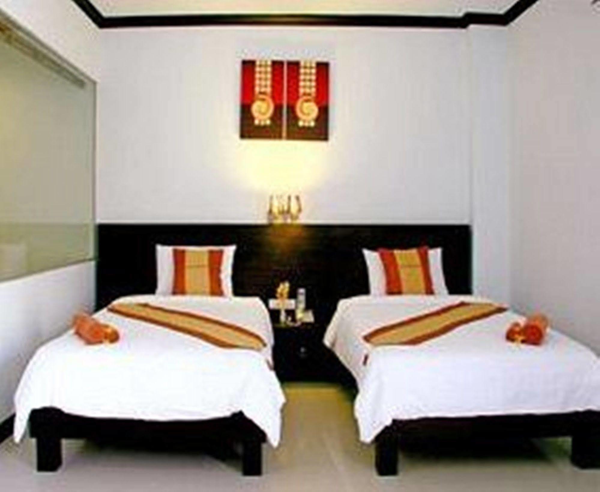 Tanawit Hotel & Spa Hua Hin Exterior photo