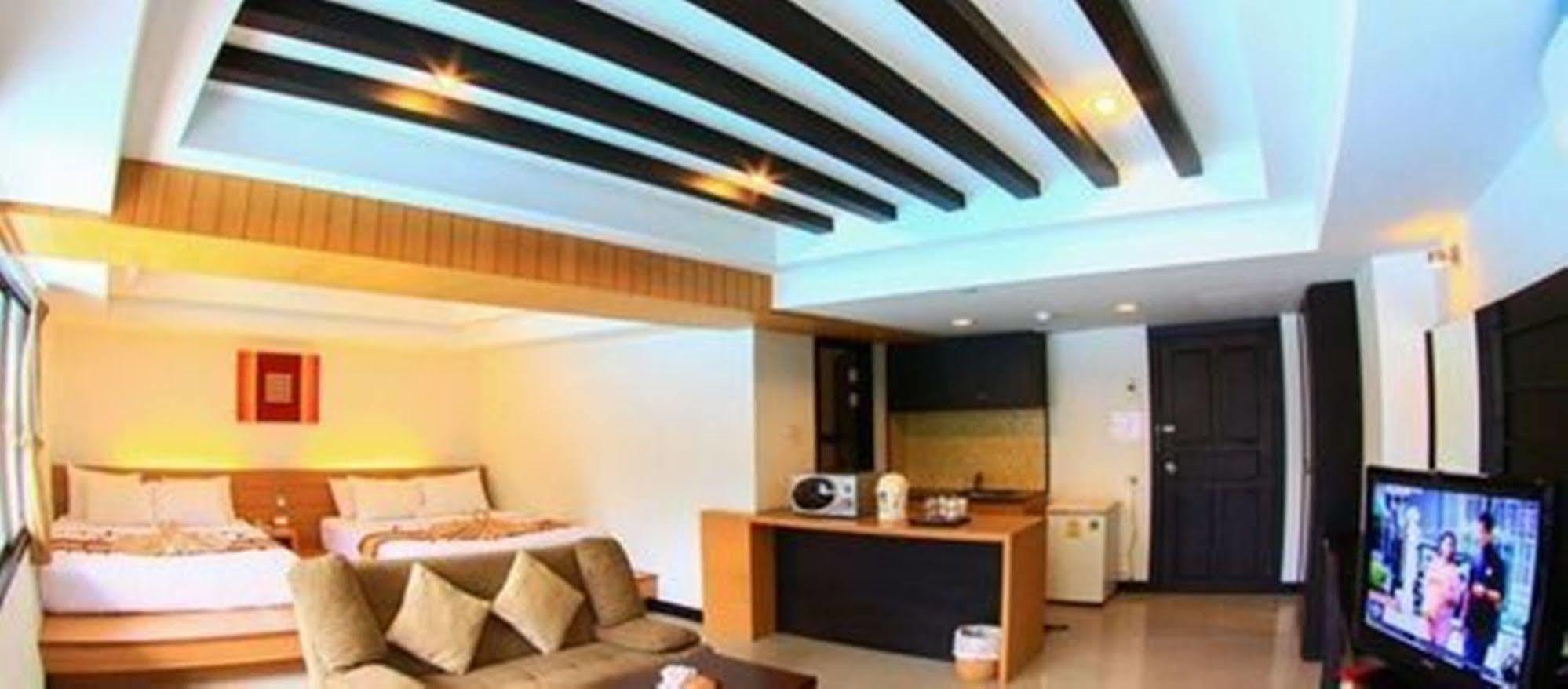 Tanawit Hotel & Spa Hua Hin Exterior photo